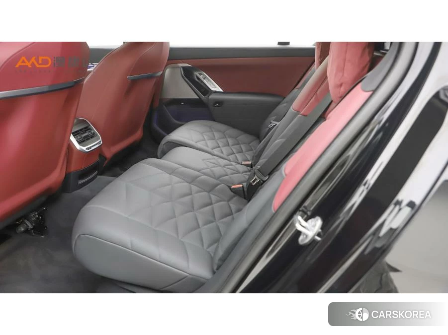 BMW 7 series 2022 Черный из Китая