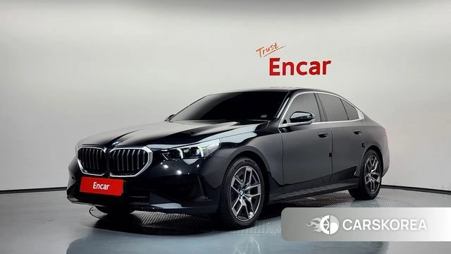 BMW 5 Series (G60) 2025 Черный из Кореи