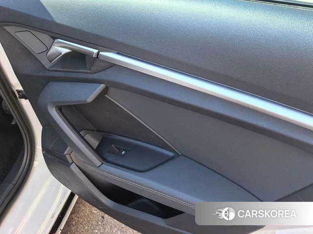 Audi A3 2023 Белый из Китая