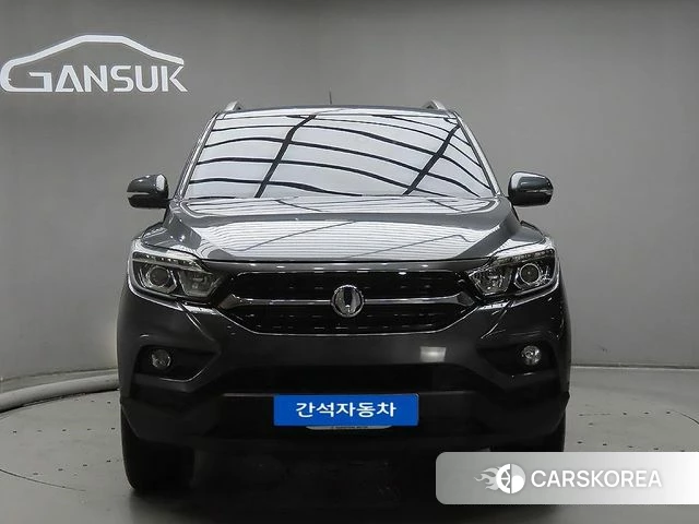 Ssangyong Rexton Sports 2018 Серый из Кореи
