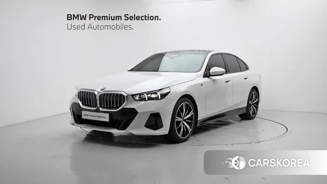 BMW 5 Series (G60) 2024 Белый из Кореи