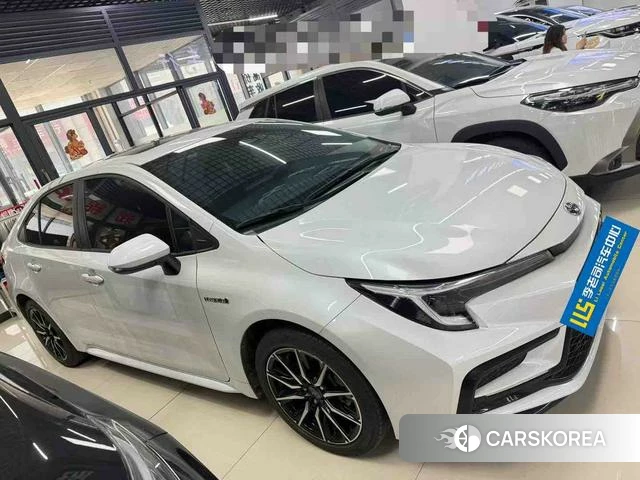 Toyota Lei Ling 2023 Белый из Китая