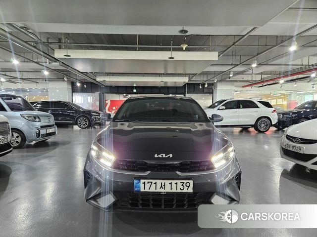 Kia The New K3 2nd generation 2021 Серый из Кореи