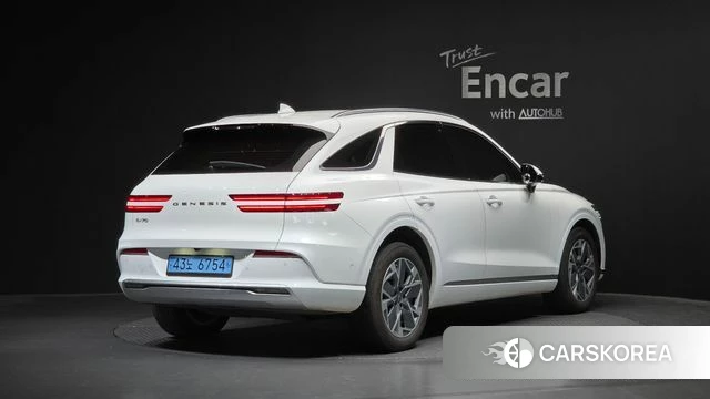 Genesis Electrified GV70 2022 Белый из Кореи