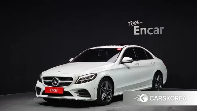 Mercedes-Benz C-Class W205 2019 Белый из Кореи