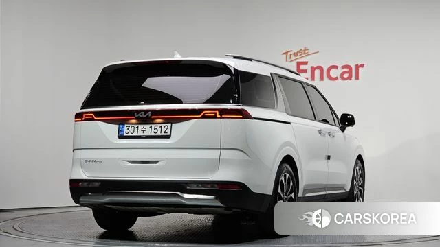 Kia Carnival 4th generation 2022 Белый из Кореи