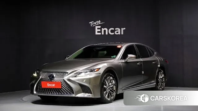 Lexus LS500h 5th generation 2020 Песочный из Кореи