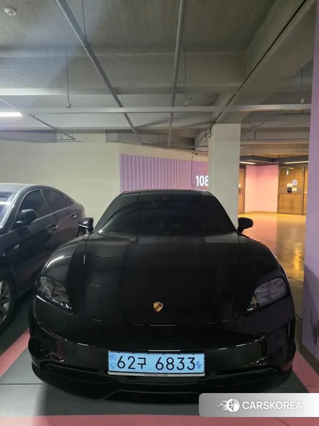 Porsche Taycan 2025 Черный из Кореи