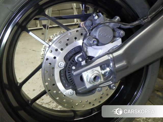 Yamaha MT-09 Y-AMT 2025 из Японии, фото 4
