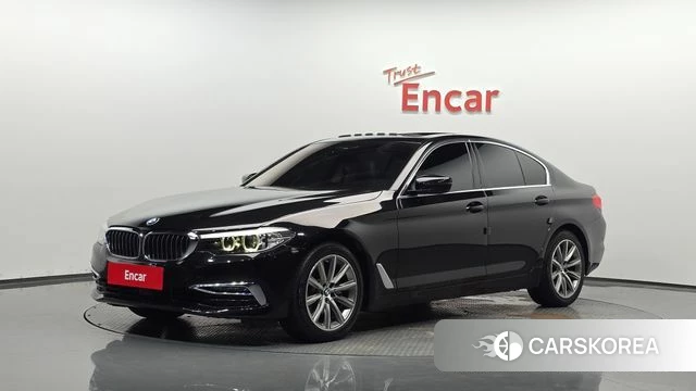 BMW 5 Series (G30) 2019 Черный из Кореи