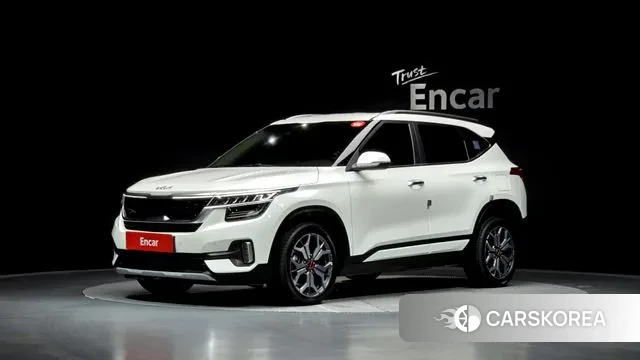 Kia Seltos 2022 Белый из Кореи