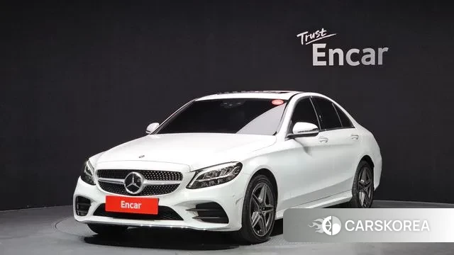 Mercedes-Benz C-Class W205 2021 Белый из Кореи