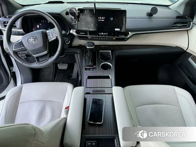 Toyota Grevia 2025 Белый из Китая