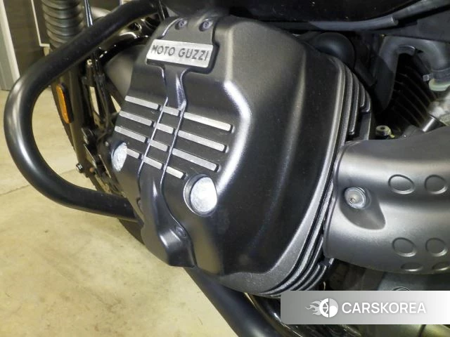 Engine photo