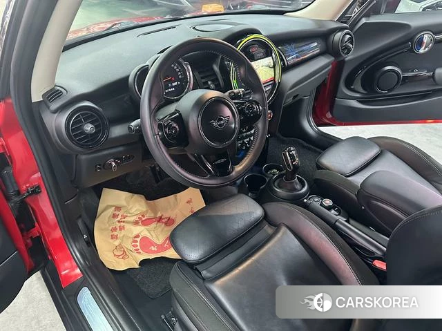 MINI MINI 2020 Красный из Китая