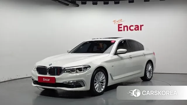 BMW 5 Series (G30) 2018 Белый из Кореи