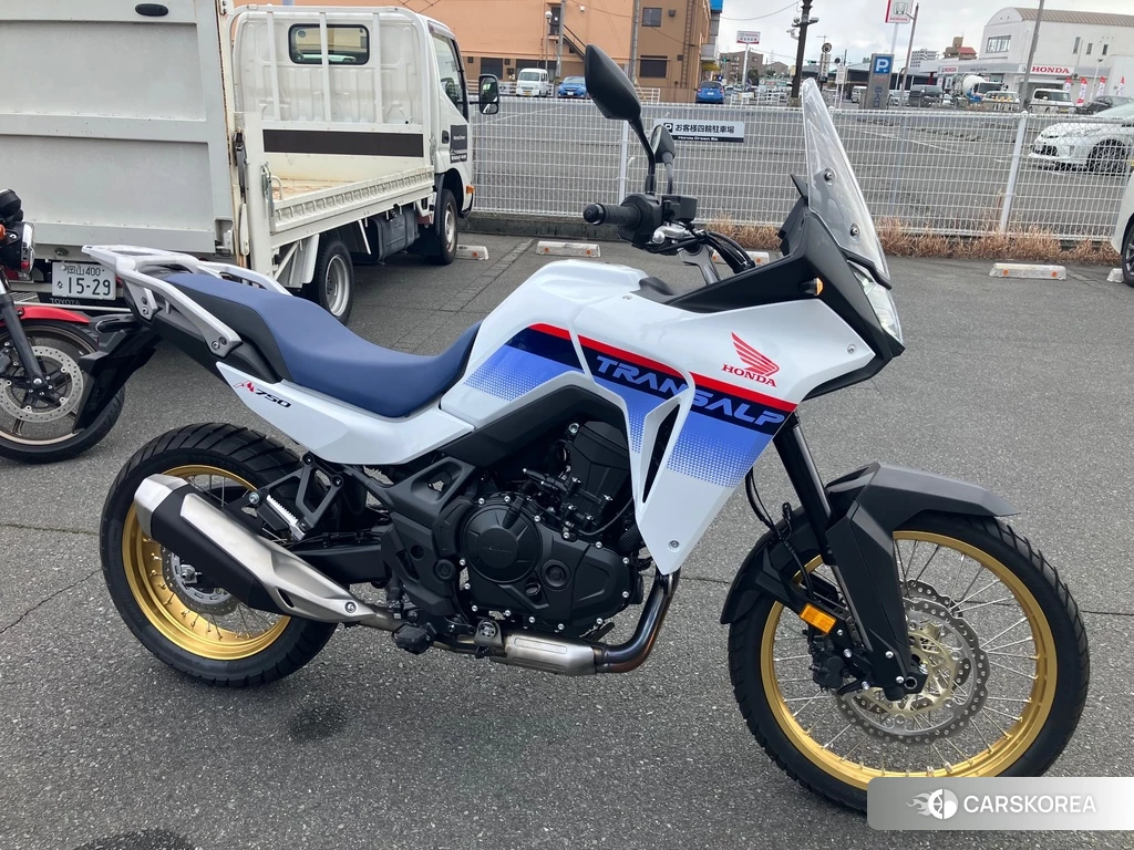 Проданный Honda TRANSALP XL750 id 4102644 из Японии