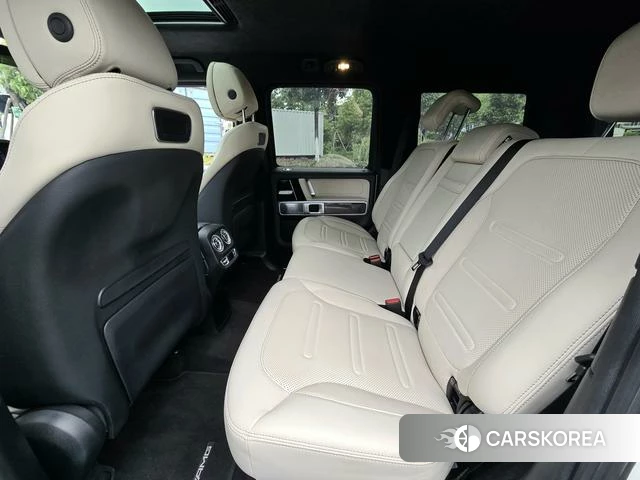Mercedes-Benz G-class 2023 Белый из Китая
