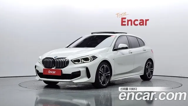 BMW 1 Series (F40) 2021 Белый из Кореи