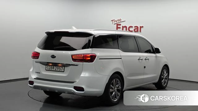 Kia The New Carnival 2019 Белый из Кореи