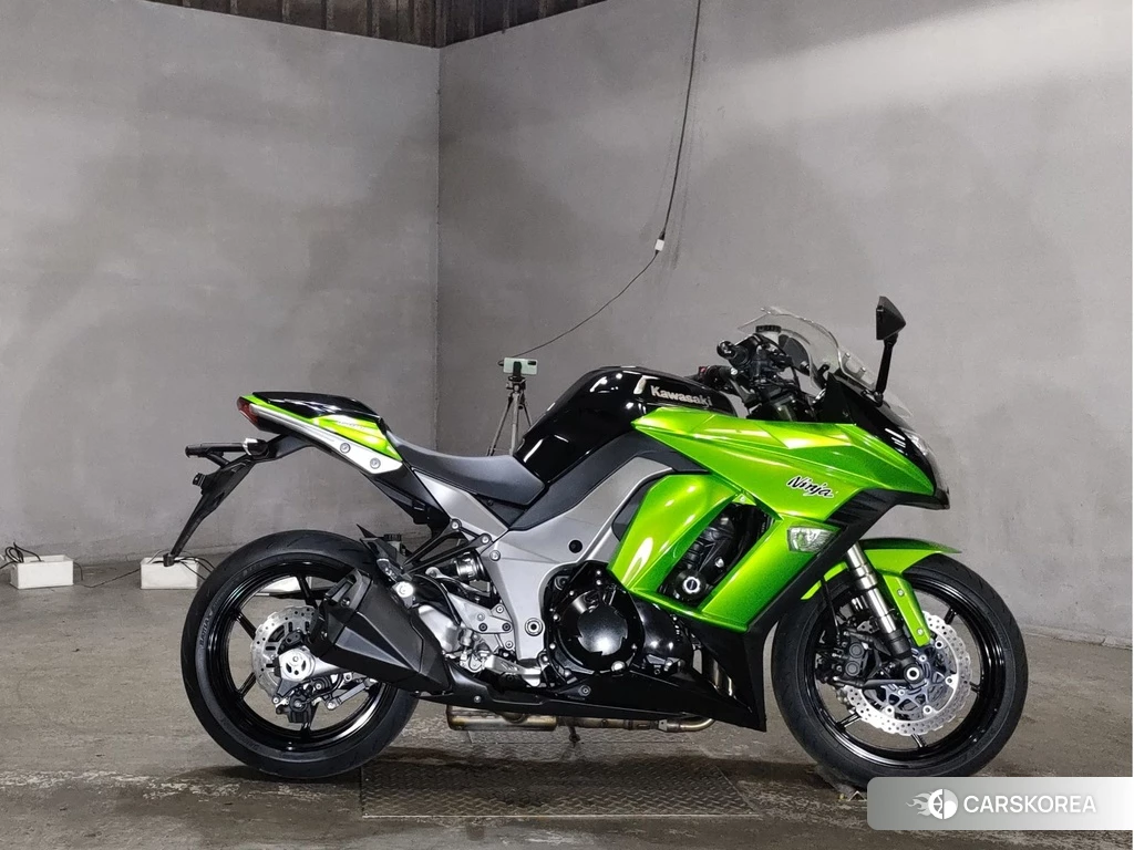 Проданный Kawasaki NINJA 1000 2011 из Японии