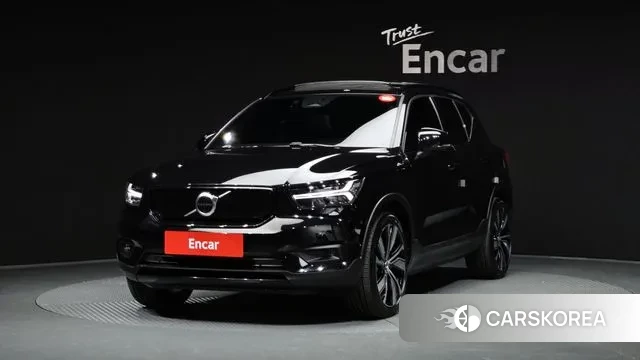 Volvo XC40 Richards 2022 Черный из Кореи