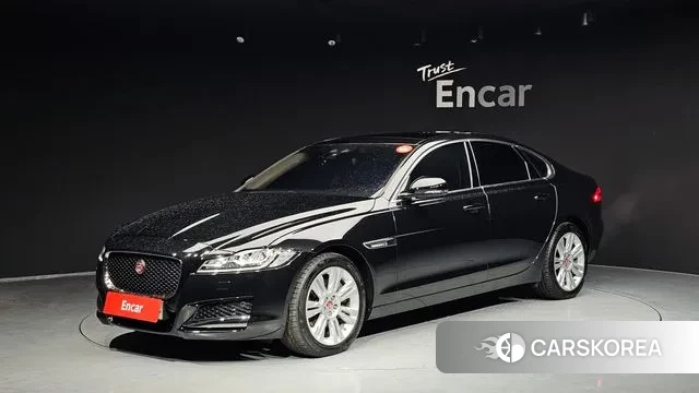 Jaguar XF (X260) 2018 Черный из Кореи