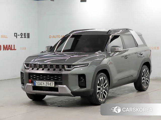 Ssangyong Torres 2023 Темно-зеленый из Кореи