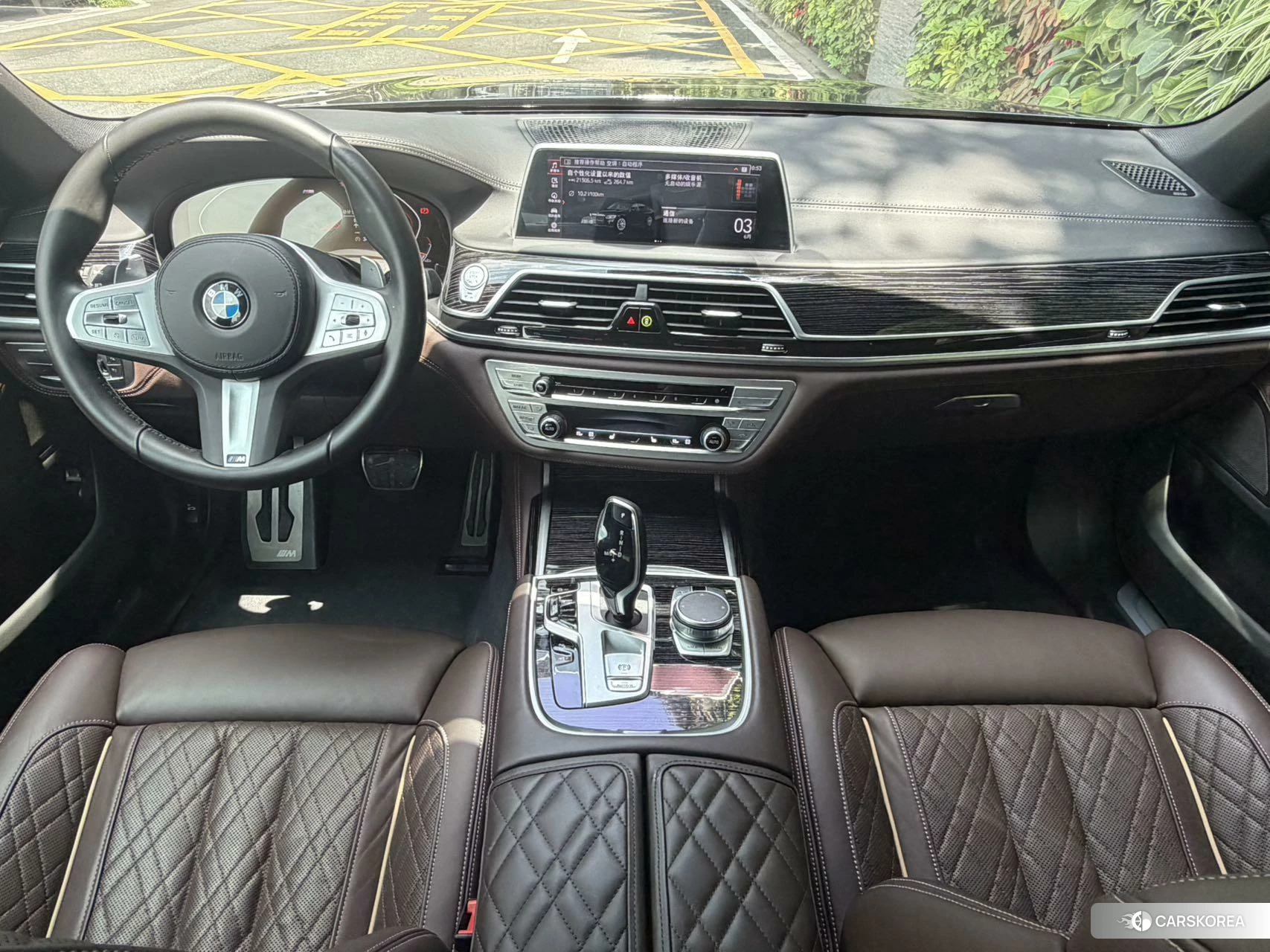 BMW 7 series 2021 Черный из Китая