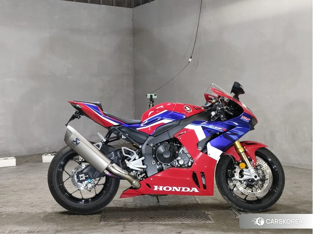 Проданный Honda CBR1000RR-R FIREBLADE SP 2020 из Японии