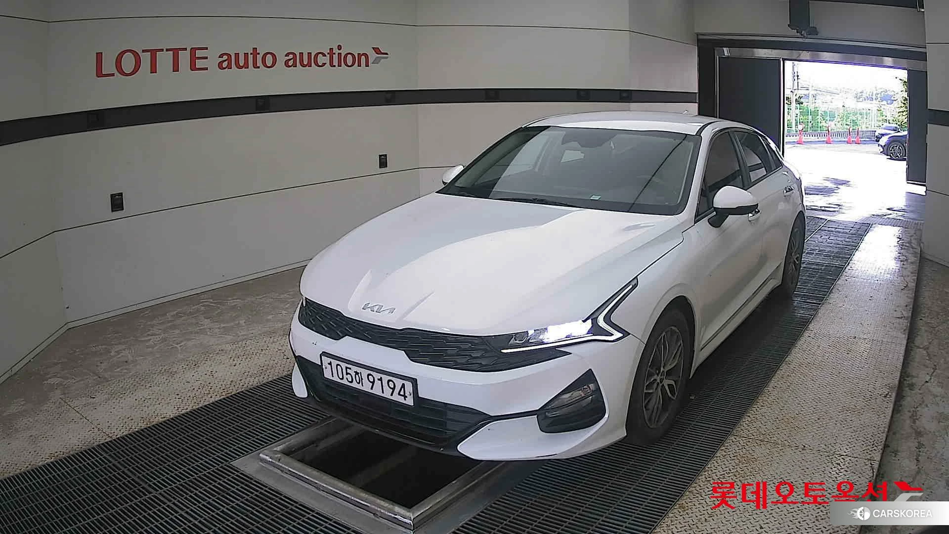 Kia K5 2022 Белый из Кореи