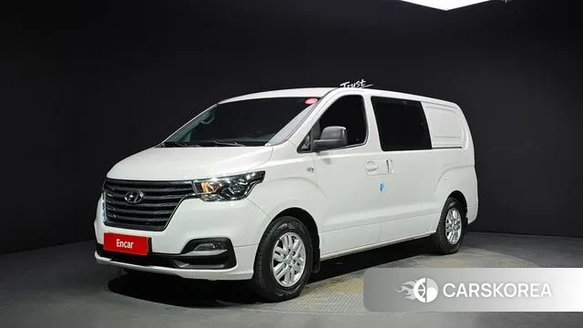 Hyundai The New Grand Starex 2018 Белый из Кореи