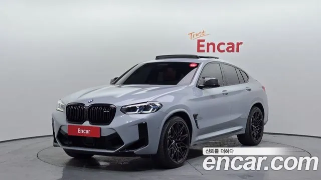 BMW X4M (G02) 2023 Светло-серебряный цвет из Кореи