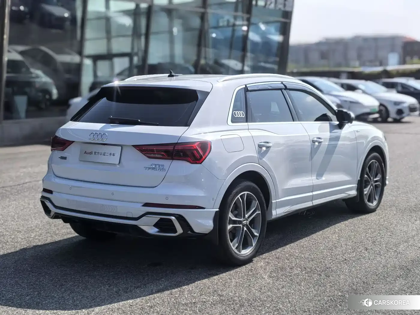 Audi Q3 2025 Белый из Китая