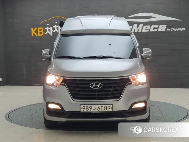 Hyundai The New Grand Starex 2019 Серебряный из Кореи