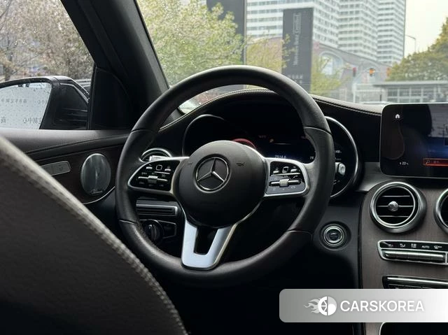 Mercedes-Benz GLC 2021 Черный из Китая