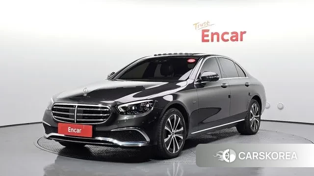 Mercedes-Benz E-Class W213 2021 Серый из Кореи