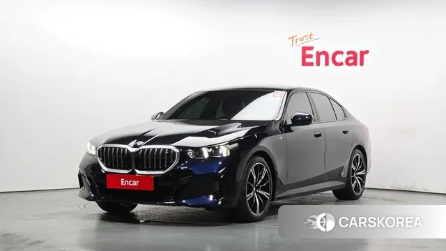 BMW 5 Series (G60) 2025 Черный из Кореи