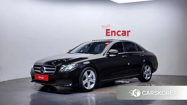 Mercedes-Benz E-Class W213 2018 Черный из Кореи