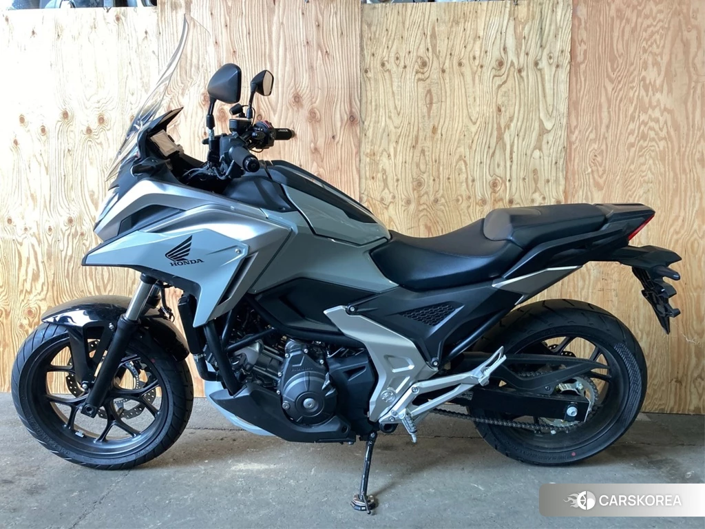 Проданный Honda NC750X 2023 из Японии