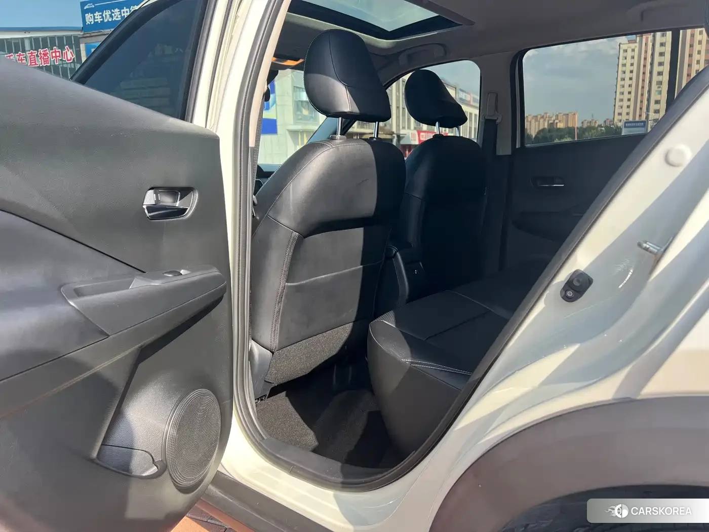 Nissan Kicks 2024 Белый из Китая