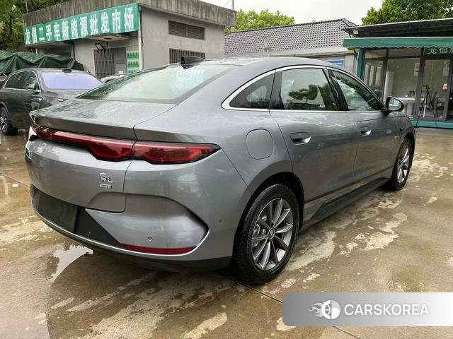 BYD Qin L EV 2025 Темно-серый из Китая
