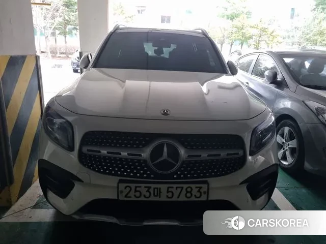 Mercedes-Benz GLB-Class X247 2021 Белый из Кореи