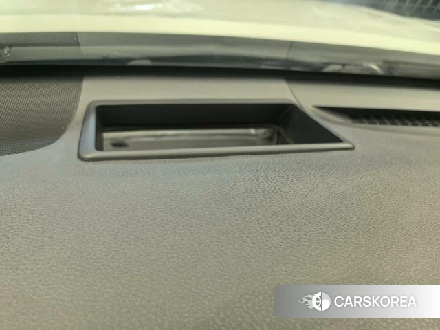 Toyota Camry 2021 Белый из Китая