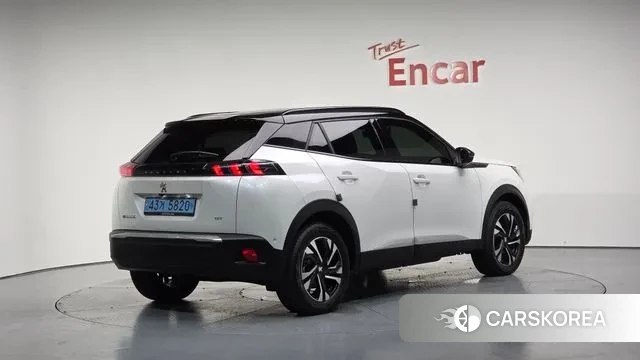 Peugeot e-2008 second generation 2022 Белый из Кореи