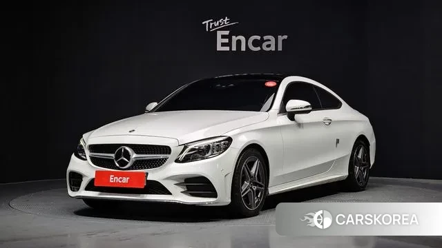 Mercedes-Benz C-Class W205 2022 Белый из Кореи