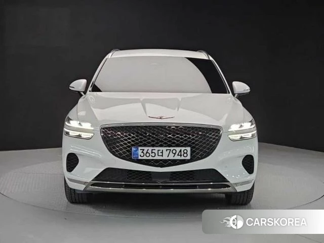 Genesis GV70 2023 Белый из Кореи