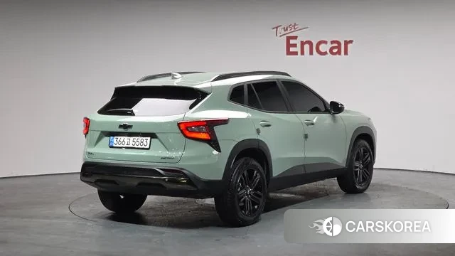 Chevrolet (GM Daewoo) Trax Crossover 2023 Зеленый из Кореи