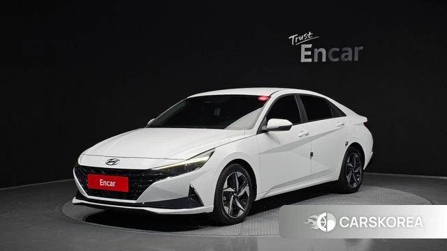 Hyundai Avante Hybrid (CN7) 2022 Белый из Кореи