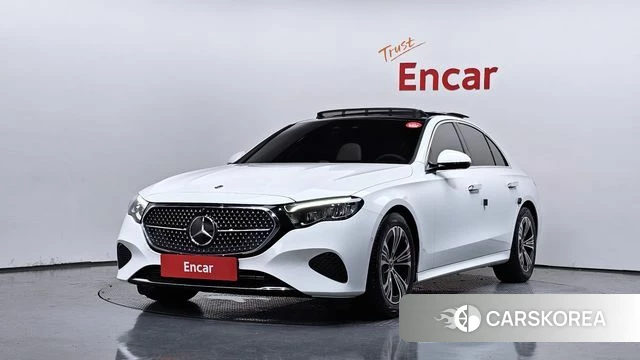 Mercedes-Benz E-Class W214 2025 Белый из Кореи